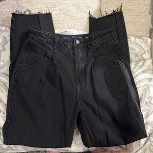 Black mom style jeans